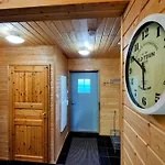 Lomamökit Liinavaatteet Loppusiivous Poreallas Jämsä