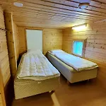 Lomamökit Liinavaatteet Loppusiivous Poreallas