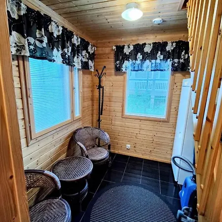 Himos Virpi 8 Hloe Moekki Porealtaalla, Ei Lisaekuluja! Chalé *