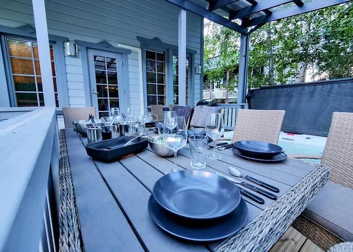 בקתה Liinavaatteet Loppusiivous Poreallas *